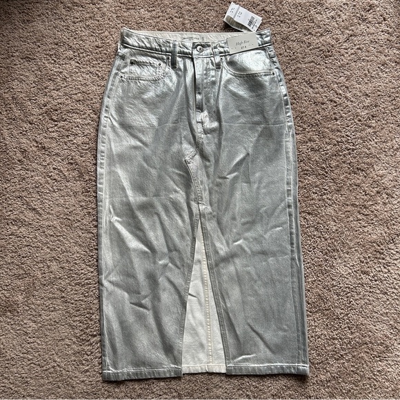 Abercrombie & Fitch Metallic Silver Denim High Rise Midi Skirt NWT Size 27/4 - Picture 5 of 14